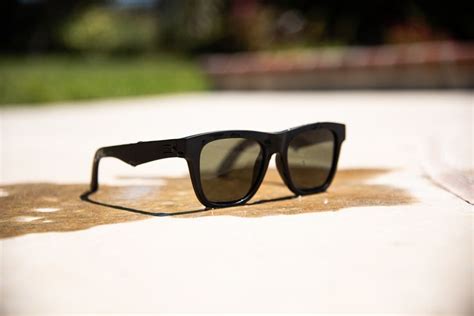 Sunglasses Online in Sri Lanka 